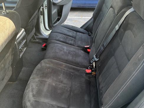 Used 2016 Nissan Murano SV w/ Premium Package image 6