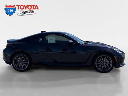 Used 2025 Subaru BRZ Limited w/ Popular Package 2 image 6