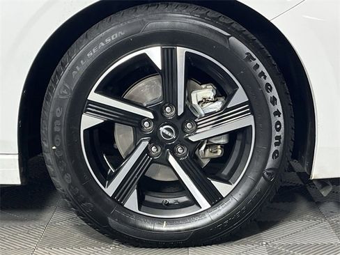 Certified 2024 Nissan Sentra SV image 10