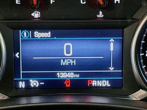 Used 2024 Chevrolet Equinox LT AWD/4WD image 12