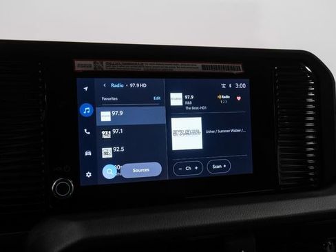 Used 2025 Toyota Land Cruiser image 43