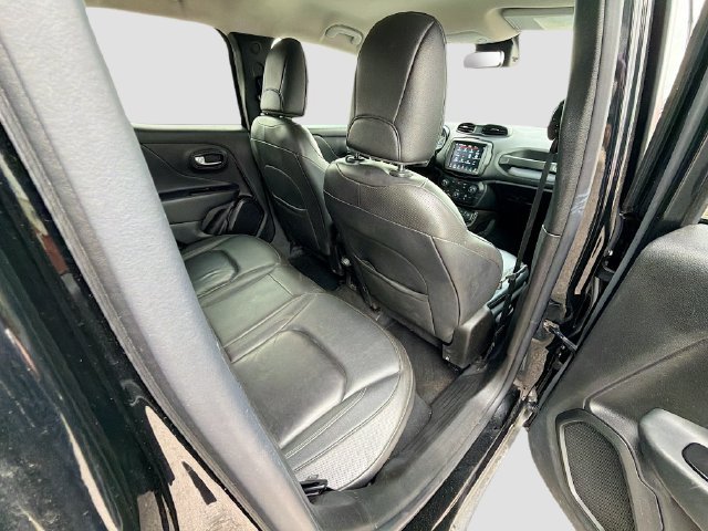 Used 2021 Jeep Renegade Limited AWD/4WD image 30