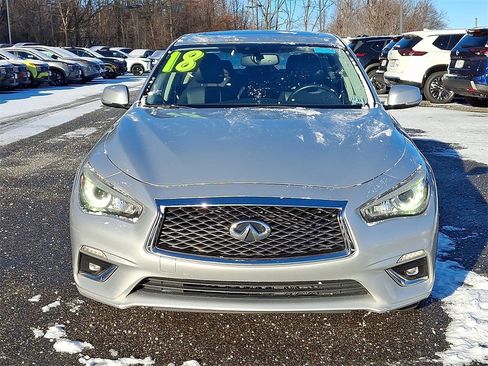 Used 2018 INFINITI Q50 Luxe w/ Essential Package (3.0T Luxe) image 2