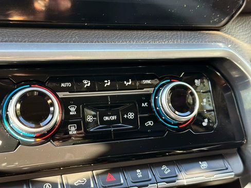 Used 2023 GMC Sierra 1500 Denali w/ Technology Package image 26