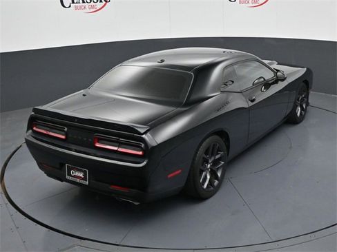 Used 2020 Dodge Challenger R/T w/ Blacktop Package image 20