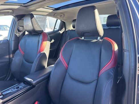 Used 2024 Toyota Prius Prime Premium image 16