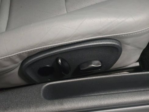 Used 1999 Porsche 911 Carrera image 23