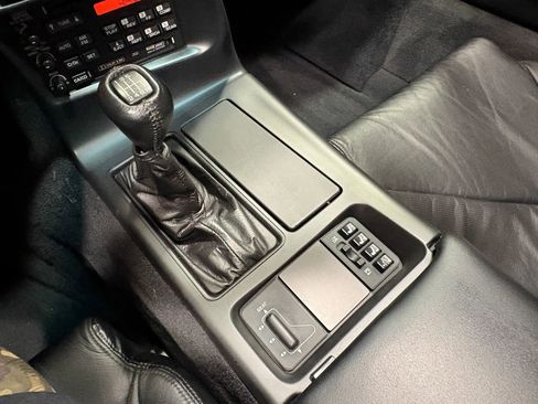 Used 1996 Chevrolet Corvette Convertible RWD image 26