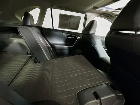 Used 2023 Toyota RAV4 Limited image 26