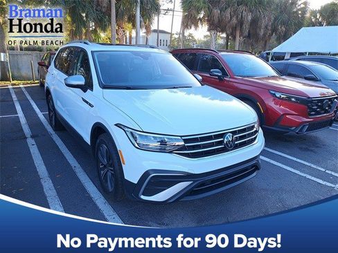 Used 2024 Volkswagen Tiguan Wolfsburg Edition image 1