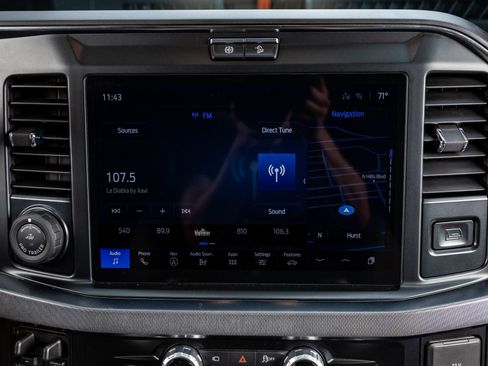 Used 2025 Ford F450 Platinum w/ FX4 Off-Road Package image 25