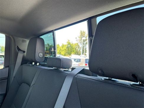 New 2025 Chevrolet Colorado LT image 24