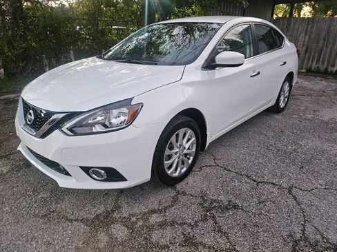 Used 2019 Nissan Sentra S w/ Electronics Package FWD image 1
