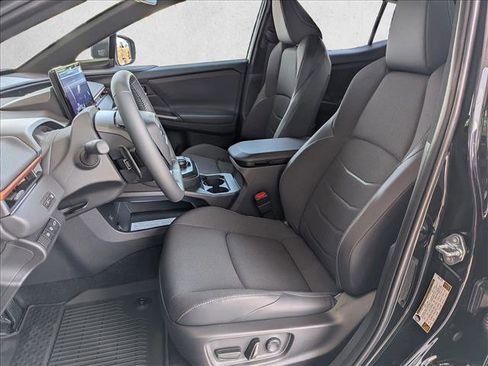 New 2026 Subaru Uncharted Premium FWD image 4