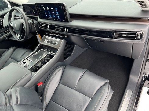 New 2026 Lincoln Aviator Reserve image 23