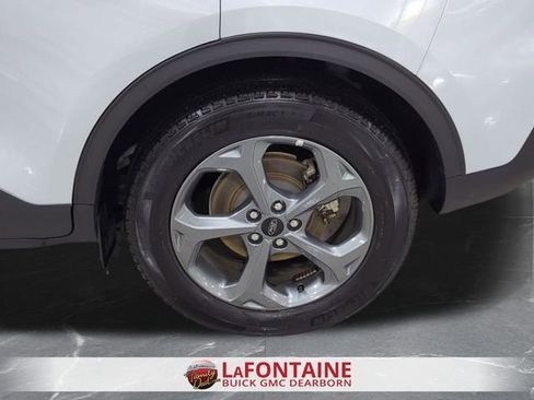 Used 2025 Ford Escape ST-Line image 30