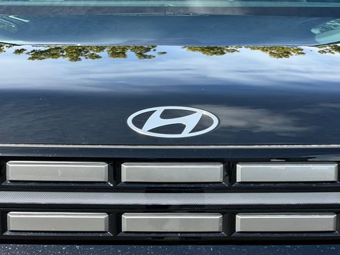 Certified 2025 Hyundai Santa Fe SEL image 46