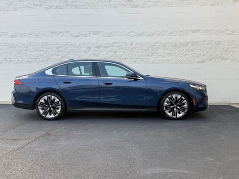 Certified 2026 BMW 540i xDrive image 7