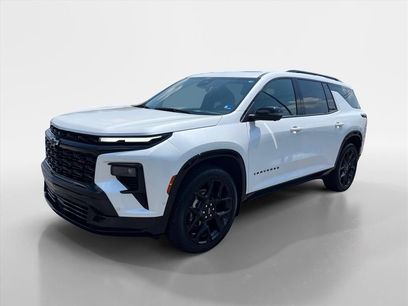 Used 2025 Chevrolet Traverse RS