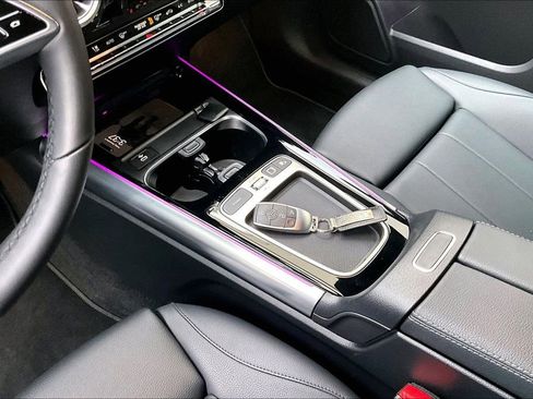 Used 2026 Mercedes-Benz GLA 250 4MATIC image 14