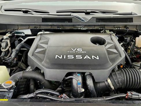 Used 2025 Nissan Armada PRO-4X w/ Pro-4X Premium Package AWD/4WD image 28