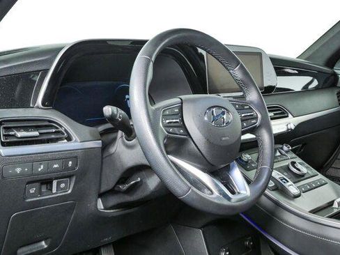 Used 2022 Hyundai Palisade Calligraphy FWD image 5