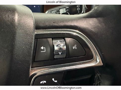 Used 2019 Lincoln Navigator L Reserve image 53