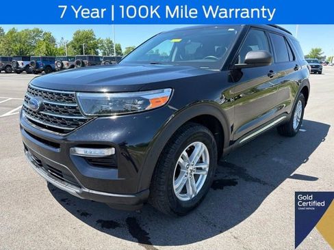 Used 2023 Ford Explorer XLT w/ Equipment Group 202A AWD/4WD image 2