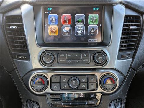 Used 2019 Chevrolet Tahoe LT image 13