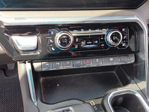 Used 2026 GMC Sierra 1500 Denali RWD image 18