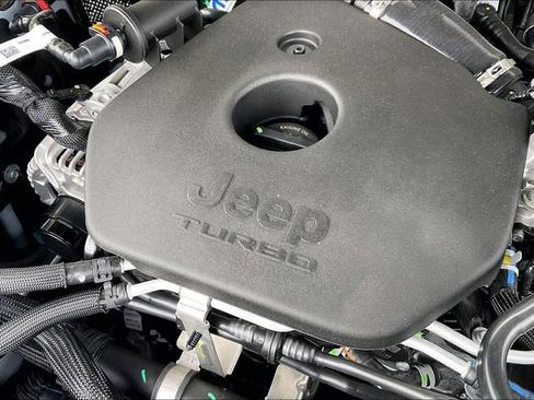 New 2026 Jeep Grand Cherokee L 4WD image 33