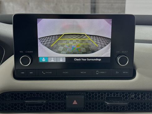 Certified 2023 Honda HR-V LX image 13