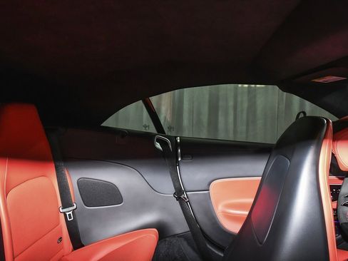 Used 2022 Mercedes-Benz SL 63 AMG 4MATIC w/ Driver Assistance Package image 69