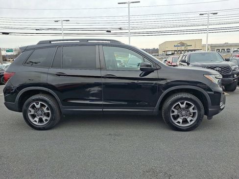 Certified 2023 Honda Passport TrailSport image 7