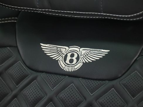 Used 2020 Bentley Flying Spur W12 image 66