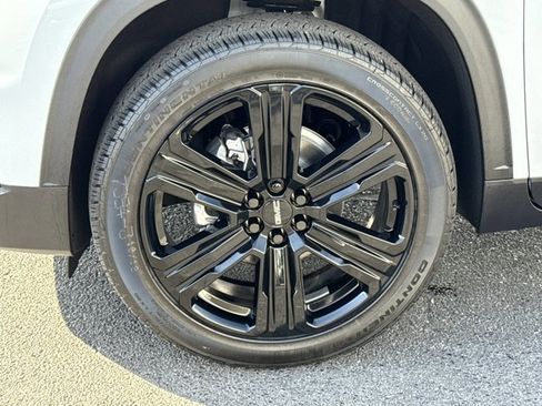 New 2026 GMC Acadia Elevation w/ Black Edition FWD image 16