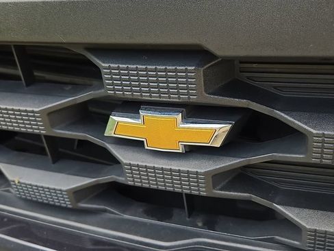 Used 2023 Chevrolet Silverado 1500 Custom AWD/4WD image 32