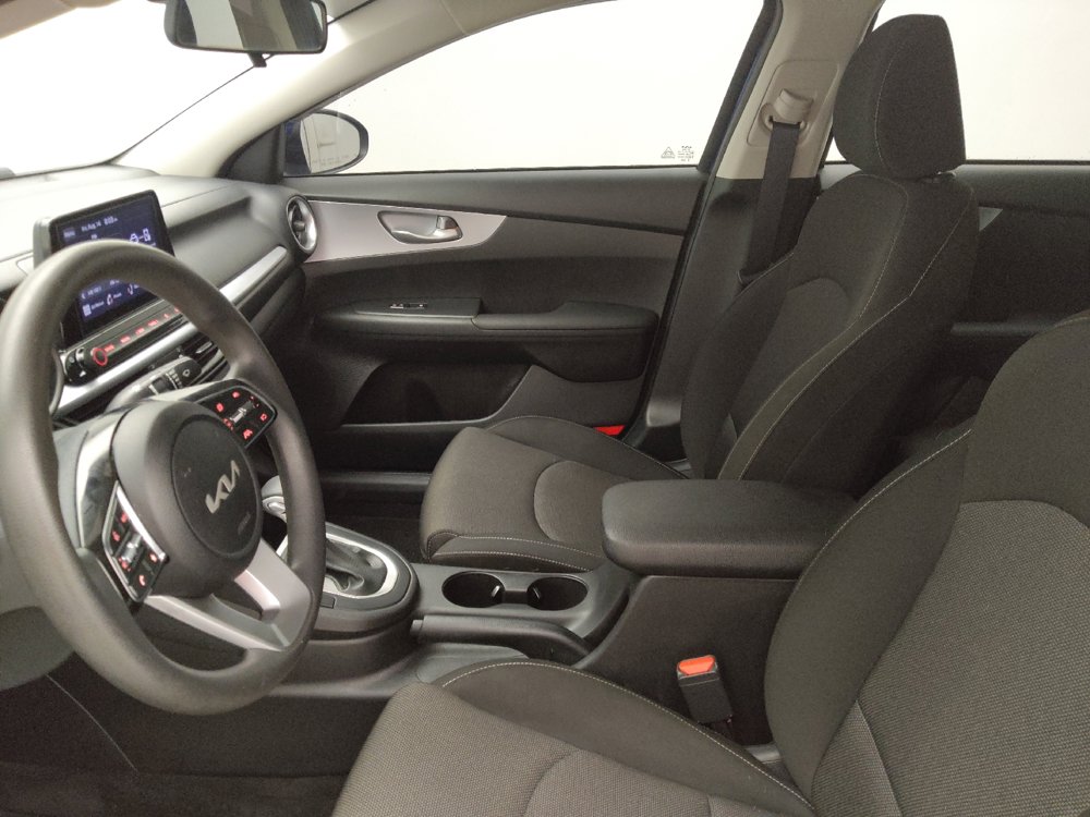 Used 2022 Kia Forte LXS FWD image 17
