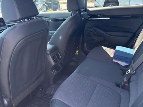 Used 2025 Kia Seltos S image 9