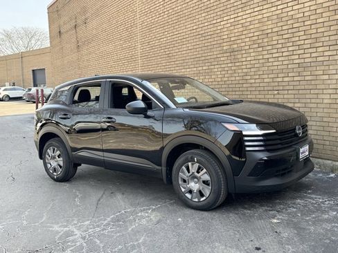 New 2026 Nissan Kicks S image 4