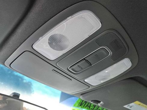 Used 2018 Kia Soul ! image 22