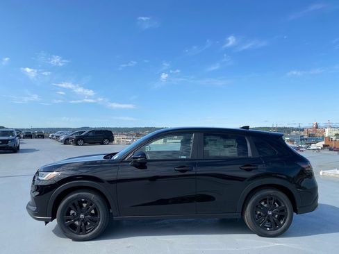 New 2026 Honda HR-V Sport image 8