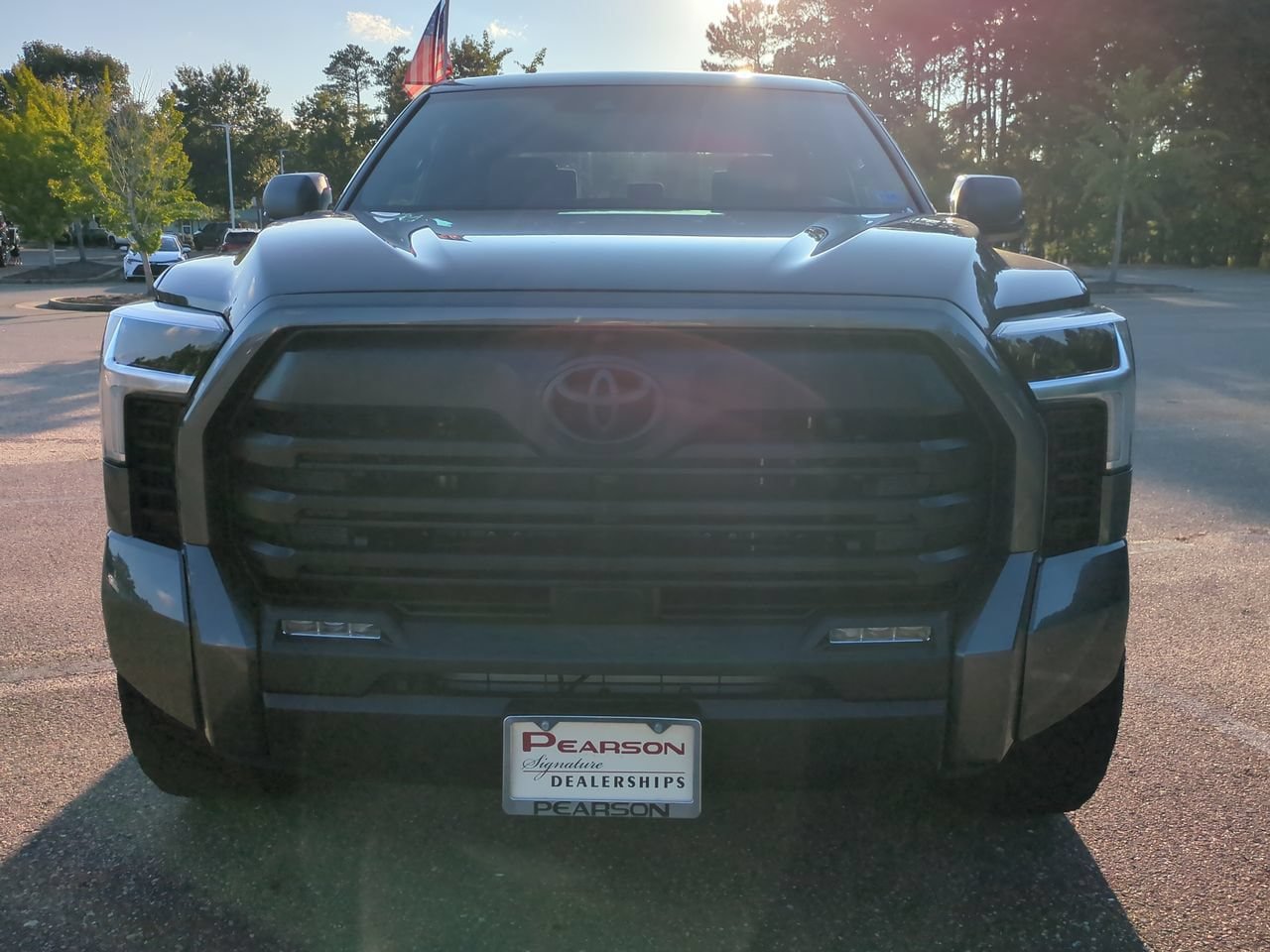 Used 2025 Toyota Tundra SR5 w/ SR5 Convenience Package AWD/4WD image 9