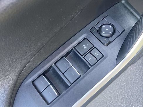 Used 2023 Toyota RAV4 XSE AWD/4WD image 22