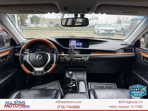 Used 2013 Lexus ES 300h w/ Luxury Pkg FWD image 15