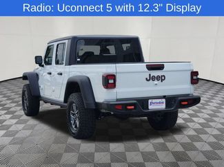 Used 2026 Jeep Gladiator Mojave AWD/4WD video 3