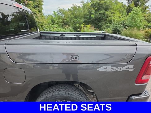 Used 2019 RAM 1500 Big Horn AWD/4WD image 24