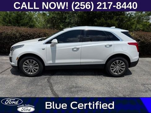 Used 2017 Cadillac XT5 Luxury w/ Driver Awareness Package FWD image 3