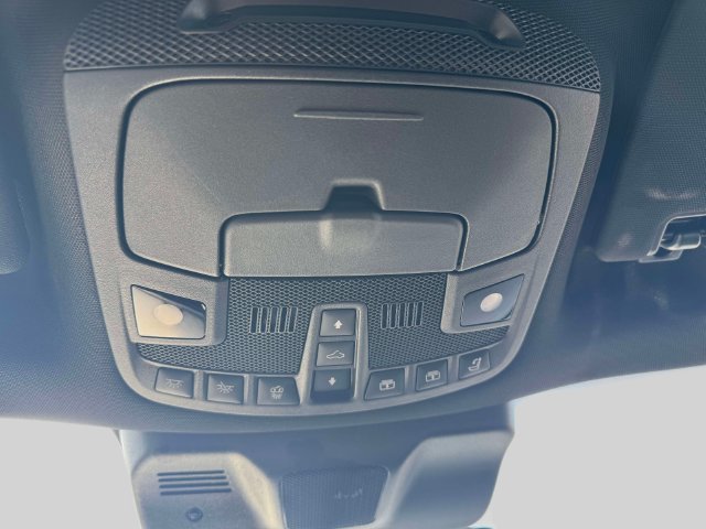Used 2024 Lincoln Navigator Reserve AWD/4WD image 38