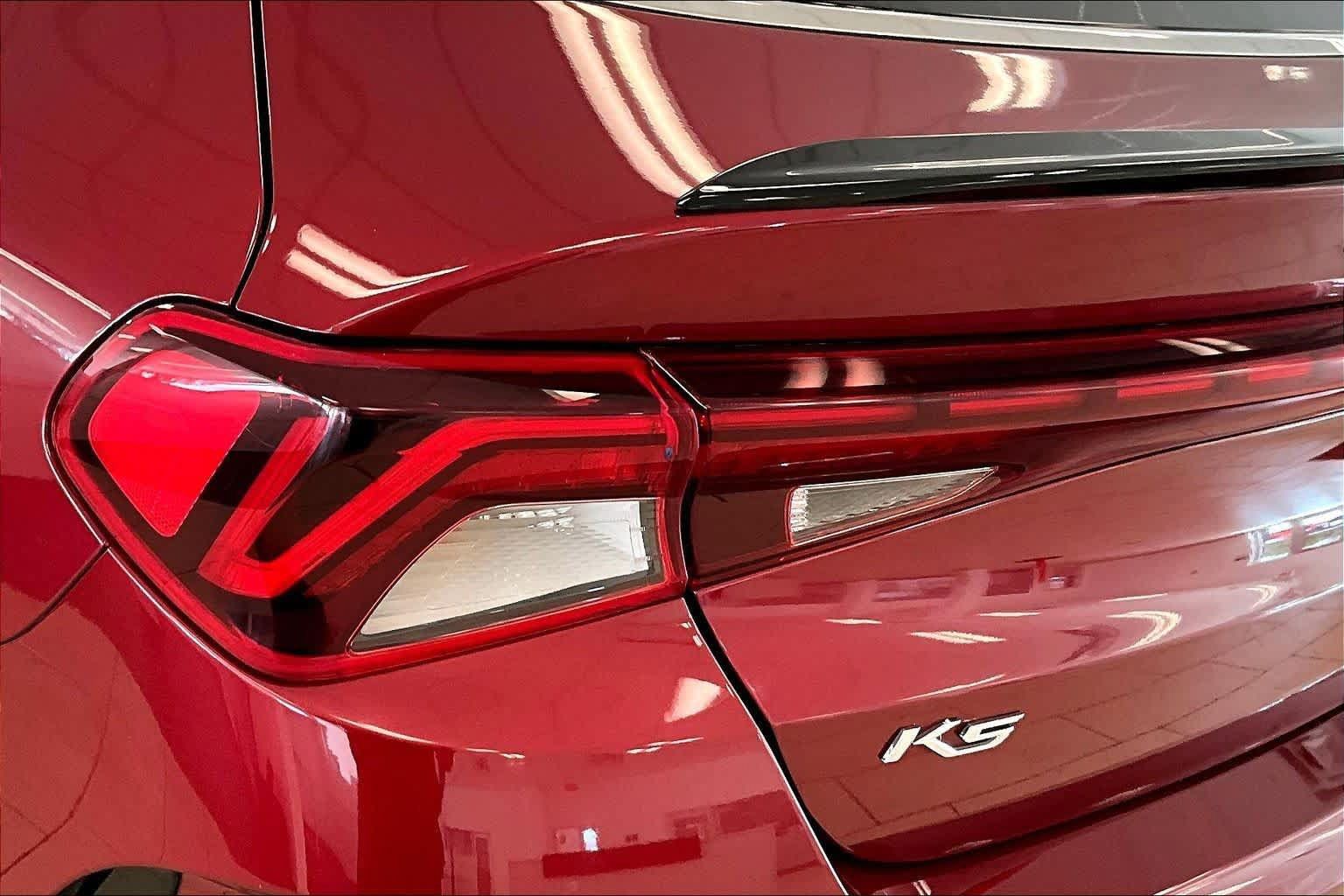 Used 2021 Kia K5 GT FWD image 27